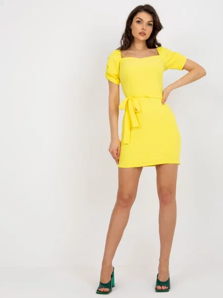 Sukienka Lakerta garniturowa żółta