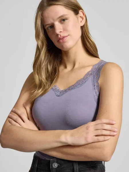 Podkoszulka Pieces koronkowa