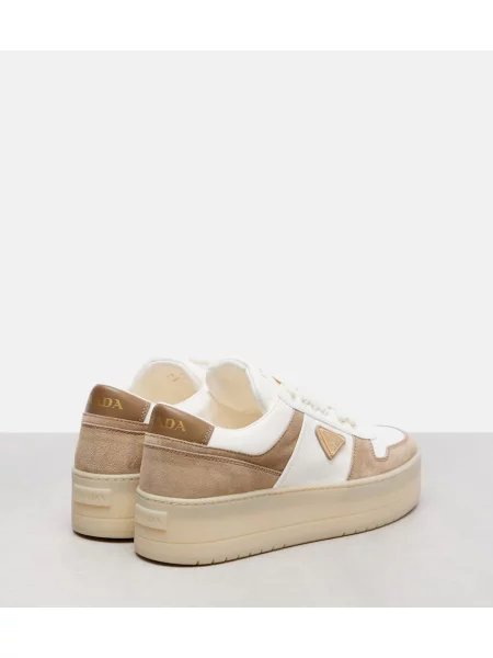 Sneakerși Prada din piele cu platformă bej