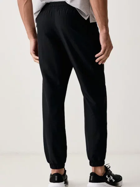 Sportnadrág Under Armour fekete