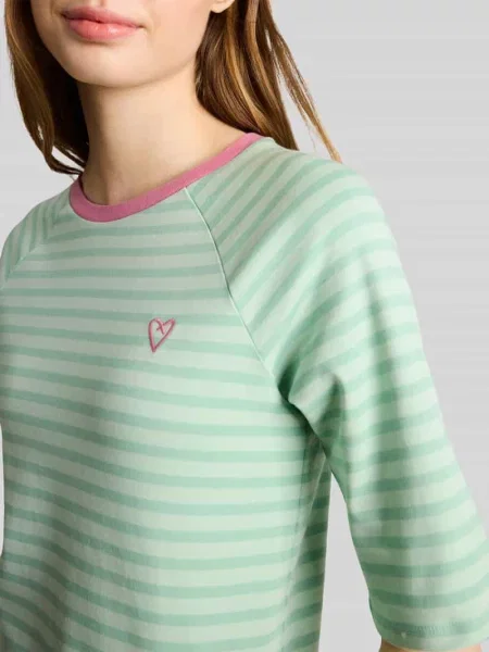 T-shirt o kroju shaping fit z czystej Bawełny Tom Tailor Denim