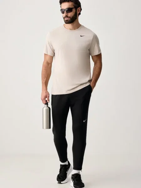 Pantaloni Nike negru