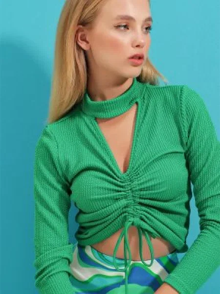 Bluză Trend Alaçatı Stili cu guler de stand-up verde