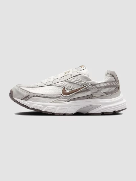 Повседневные кроссовки Nike Phantom серые