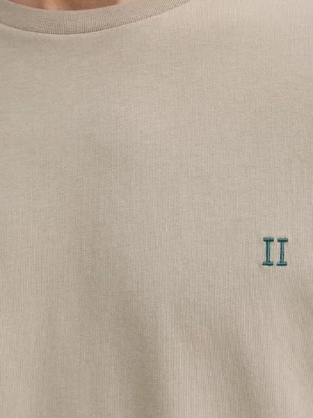 Футболка Les Deux