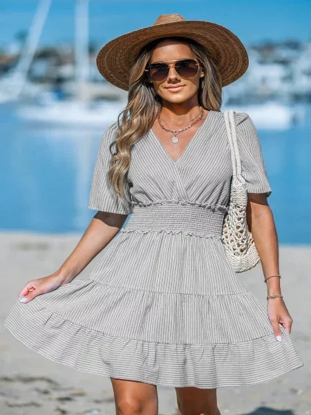 Сукня міді Cupshe білий/сірий біла