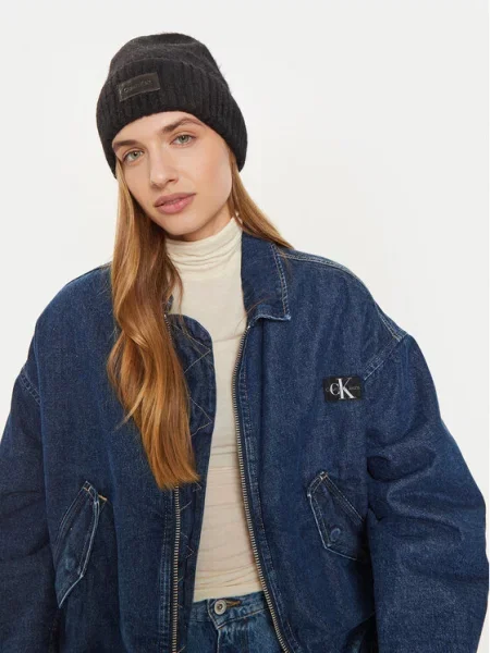 Kepurė Calvin Klein juoda