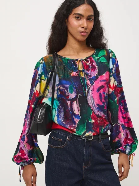 Блузка Medicine