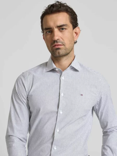 Koszula biznesowa o kroju tailored fit z mieszanki bawełny Tommy Hilfiger