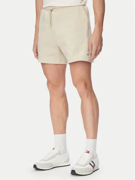 Tommy Jeans Спортни шорти Светлобежов