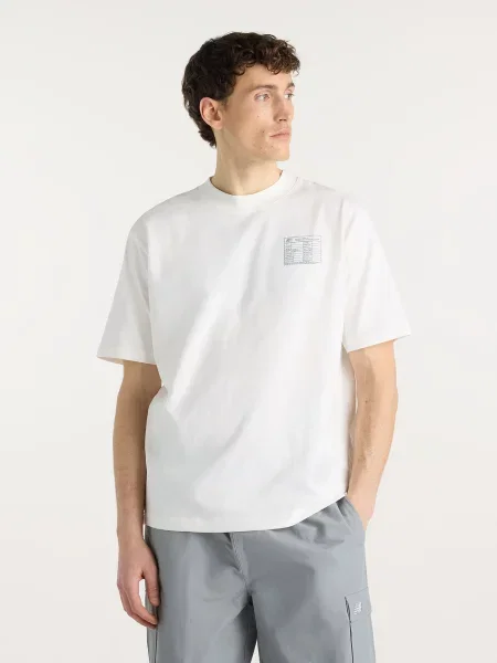 Футболка New Balance білий