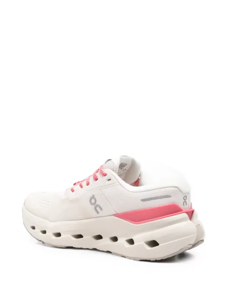 Sneakerși On plasă