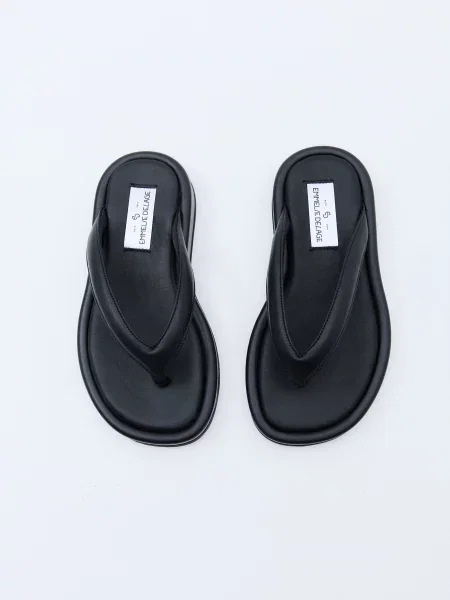 Кожаные вьетнамки Emmelie Delage черные