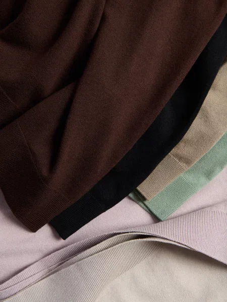 Поло Reserved коричневое