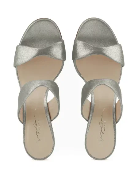 Sandale Giorgio Armani din piele de căprioară argintiu