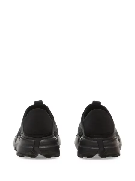Sneakerși On negru