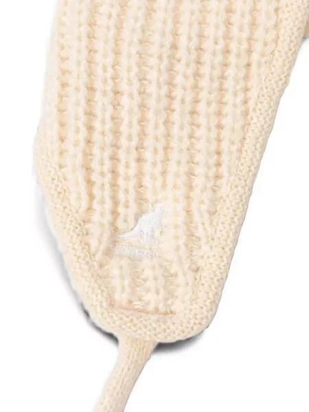 Căciulă Kangol tricotate alb