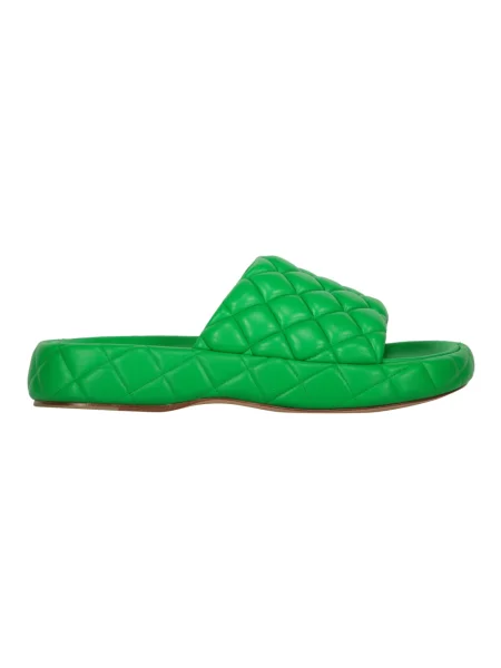 Klapki mules Bottega Veneta zielone