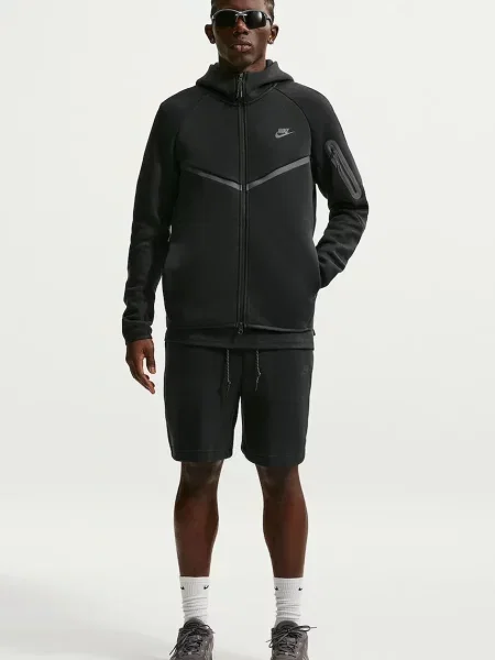 Nike Sportswear bluza rozpinana z kapturem Tech Windrunner czarna