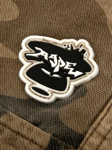 Pantaloni Aape By A Bathing Ape cu model camuflaj