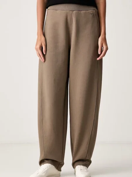 BOSS pantaloni de trening pentru femei cu Essuge maro