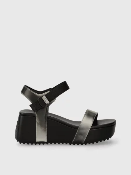 Сандалії Calvin Klein Wedge Block Sandal Metallic Dc термопластичний поліуретан чорний