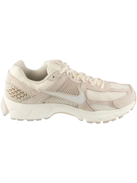 Pantofi Nike bej