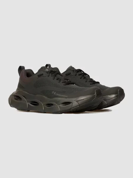 Повседневные кроссовки Under Armour черные