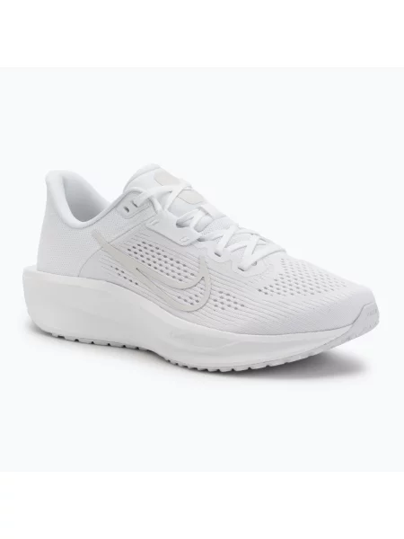 Мъжки обувки за бягане Nike Quest 6 white/white/platinum tint бяло