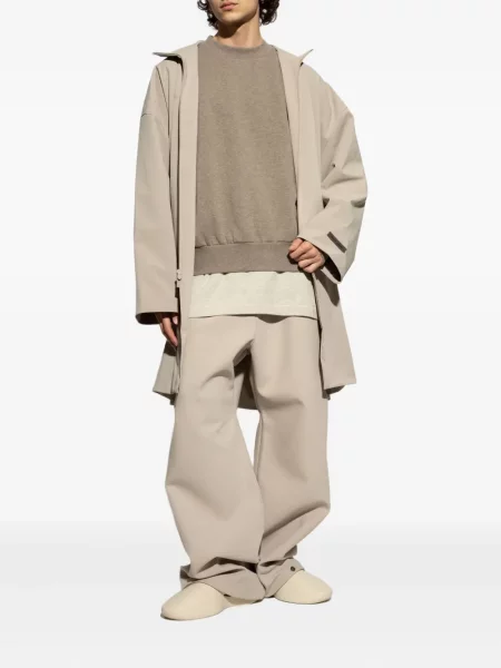 Džemperis Fear Of God Essentials apvaliu kaklu ruda