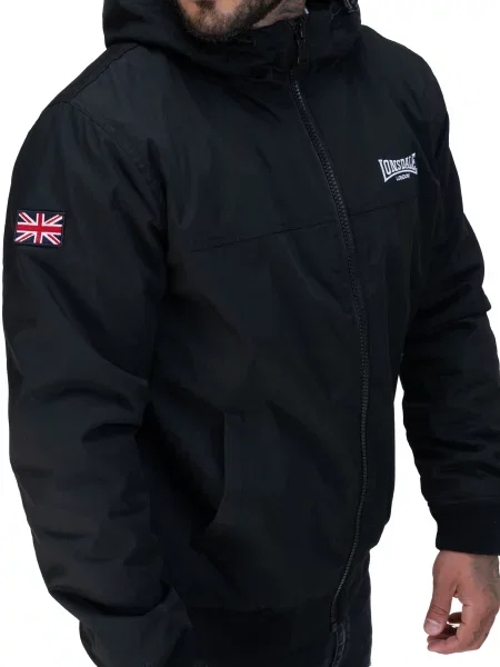 Демисезонная куртка Lonsdale черная