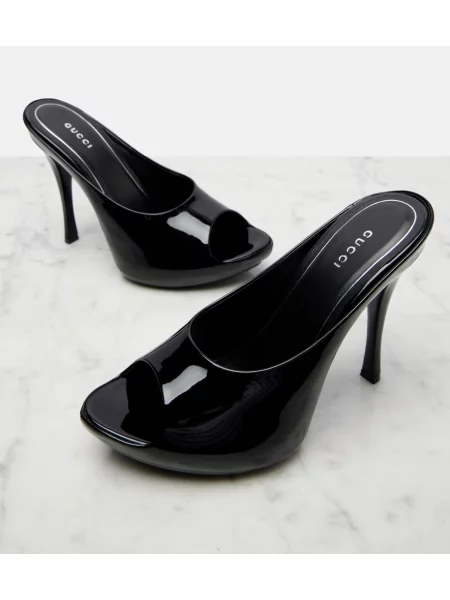 Papuci tip mules Gucci din piele cu platformă de lac negru