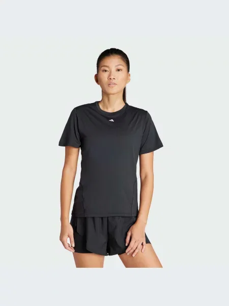 Переработанный спортивная футболка Adidas черная