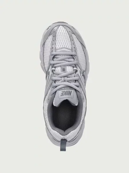 Nike Air Max Moto 2K gyerek sportcipő szürke