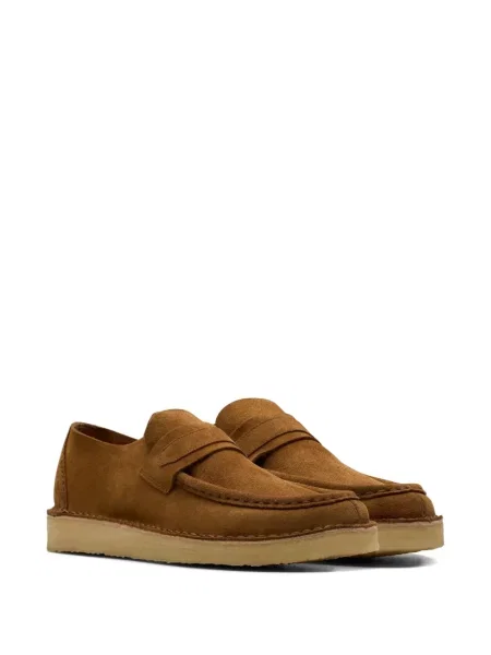 Pantofi loafer Clarks Originals din piele de căprioară maro