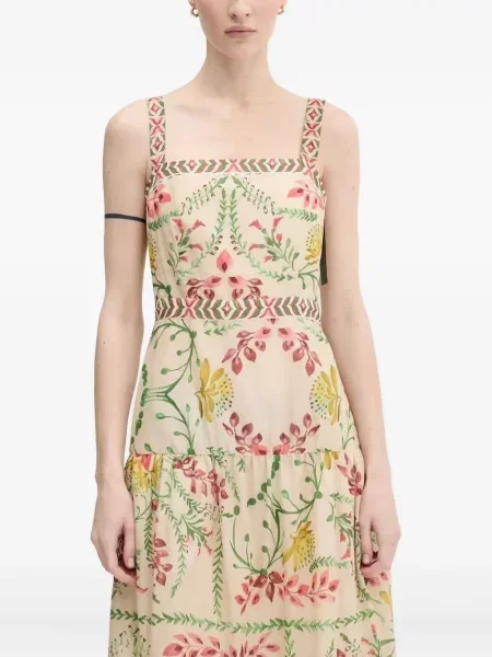 Rochie Pedro Del Hierro cu model floral cu imagine de costum