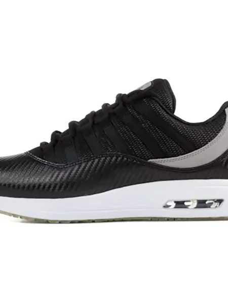 Sneakerși Jordan negru