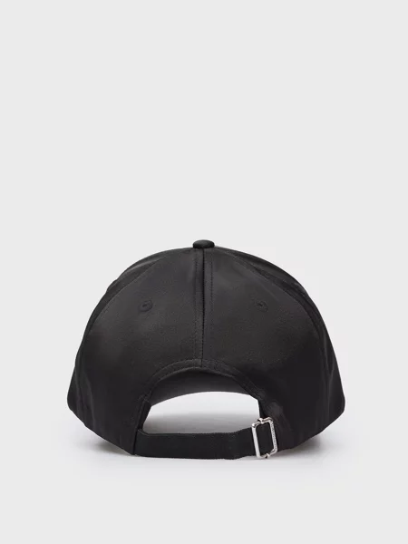 Кепка Karl Lagerfeld черная