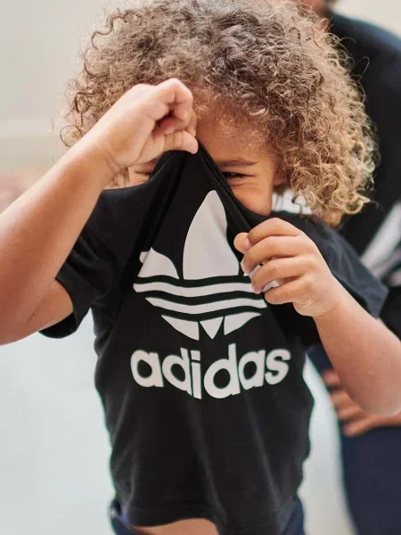 Adidas Originals otroška majica cm črna
