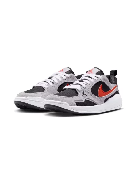 Tenisky Nike sivá