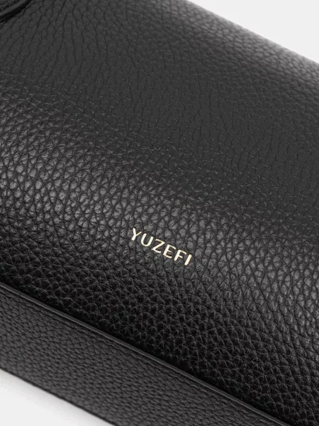 Кожаная сумка Yuzefi черная