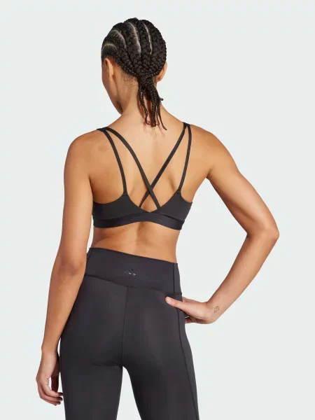 Спортивный топ Adidas черный