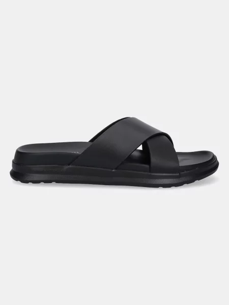 Usnjeni natikači Tommy Hilfiger D DENSITY HILFIGER LTH CC SAND črna