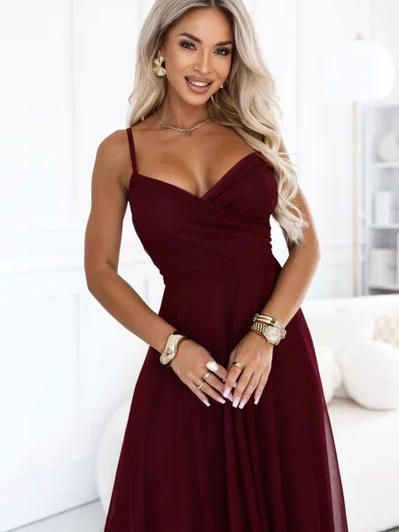Rochie maxi Numoco Basic din tul cu bretele