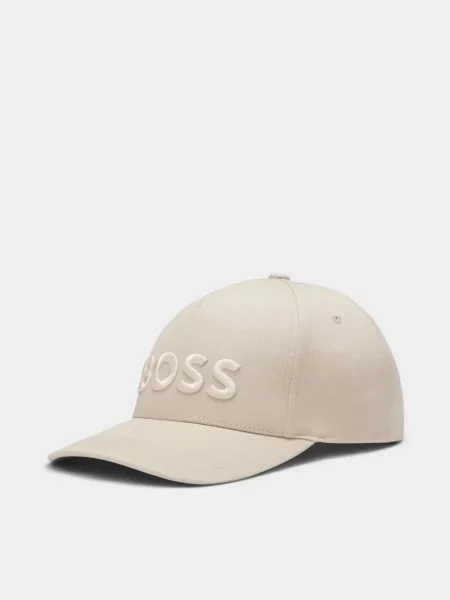 Кепка Boss бежевая