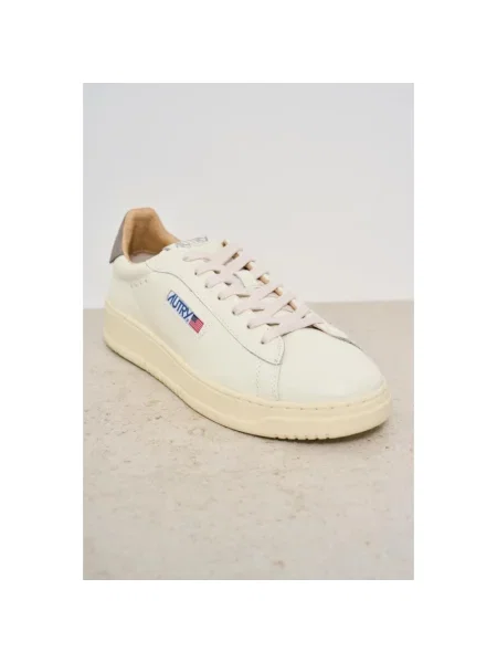 Sneakersy Autry białe