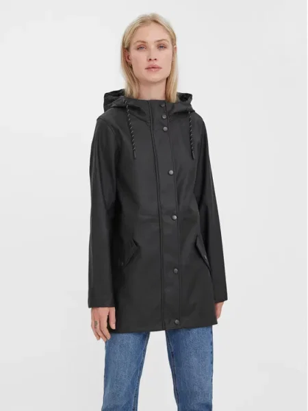 Vero Moda Neperšlampanti striukė Malou juoda