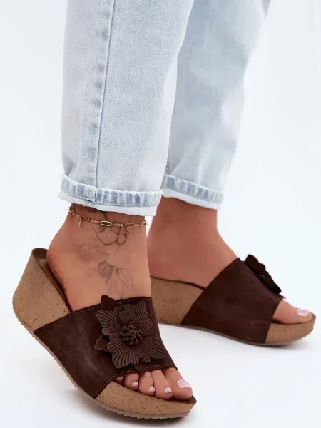 Sandale Zazoo din piele cu model floral cu platformă
