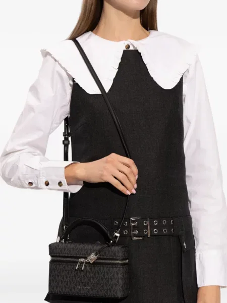 Sneakerși Michael Michael Kors cu imagine cu șireturi din dantelă negru