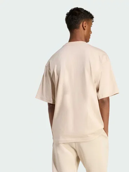 Футболка adidas бежевий